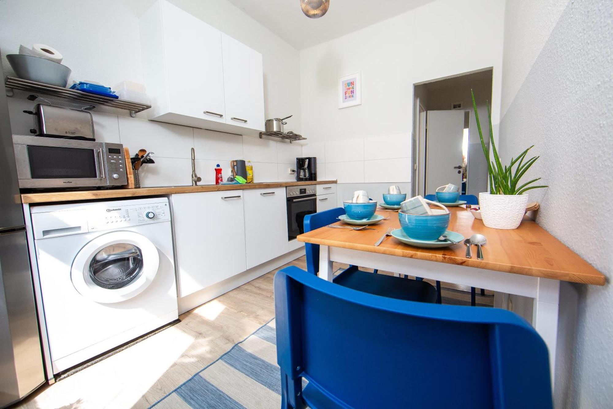 Grossraum-Apartments Mit 2Sz, Wz, Kueche, Smart-Tv, Parken, Etc Эрфурт Номер фото