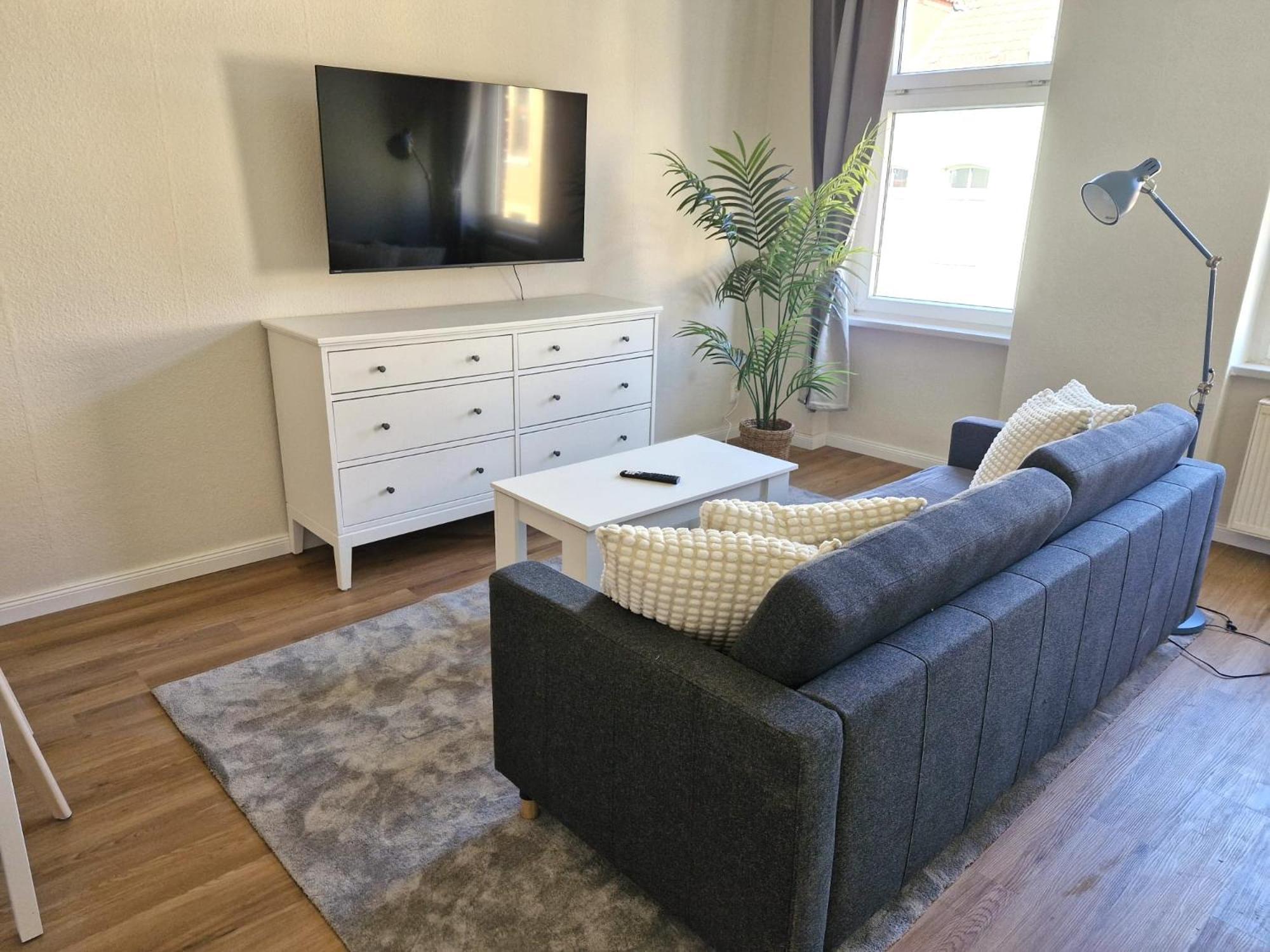 Grossraum-Apartments Mit 2Sz, Wz, Kueche, Smart-Tv, Parken, Etc Эрфурт Номер фото